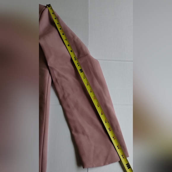 Single Breasted Blazer - Picture 7 of 12